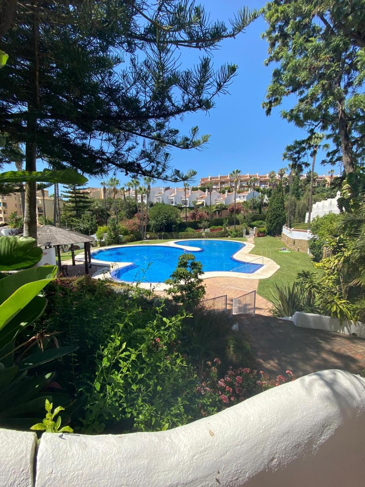 Benalgolf Vista Al Mar - Piscina Y Playa - Cercano A Campo De Golf Benalmádena Dış mekan fotoğraf